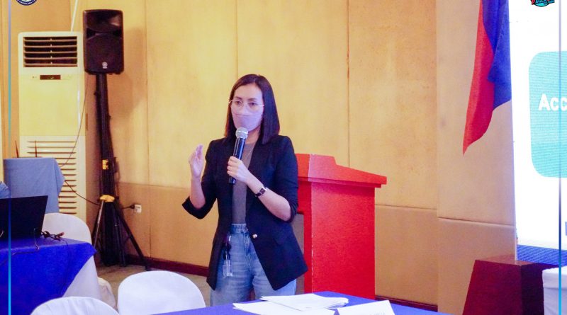 DILG-MGOO Ms. Michelle Espidido naghatag pagtulun-an mahitungod sa pagmugna ug ang guidelines sa pagbaton og Local Committees on Anti-Trafficking and VAWC