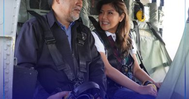 Sen. Imee Marcos uban si Governor Peter Unabia sa pag-abot niini sa Misamis Oriental.