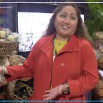 Ms. Marle Noble isip usa sa renter sa nga mirepresenta sa Misamis Oriental booth.