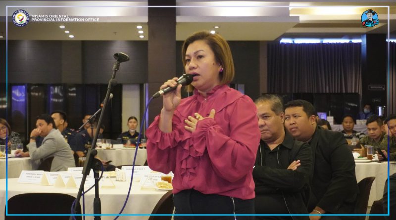 Claveria Mayor Hon. Meraluna Abrogar atol sa pagtuki sa hisgutanan mahitungod sa ginadiling druga.