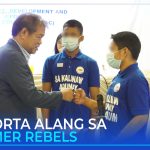 Governor Peter “Sr. Pedro” Unabia nakiglamano sa usa sa mga kanhing rebelde nga midangop na sa sabakan sa gobyerno.