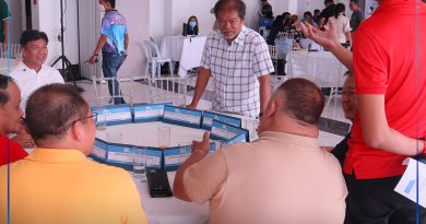 Governor Peter “Sr. Pedro” Unabia kauban ang mga mayors sa Misamis Oriental.