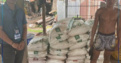 Personahe sa Provincial Agriculture Office uban ang mga mag uuma sa Sta. Ana, Tagoloan