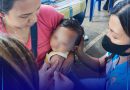 Pagbakuna sa usa ka 10-month old nga bata.