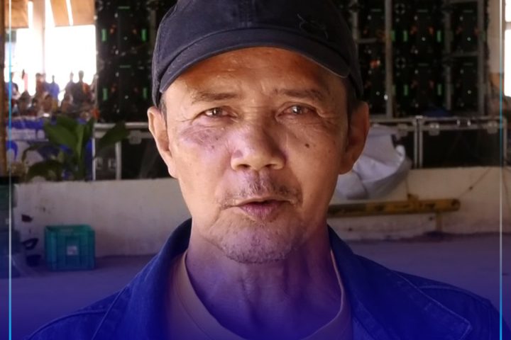 Pagpasalamat ni Pablo Dagoc, usa ka ma- uuma sa humay gikan sa Tagoloan, ngadto ni Governor Peter "Sr. Pedro" M. Unabia.