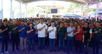 Gov. Peter Unabia uban ang katawhan sa Barangay Poblacion 2, Villanueva.