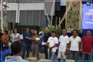 Pagtunol nila ni Gov. Unabia ug RD Edward B. Yasay sa 2022 Fuel Subsidy.
